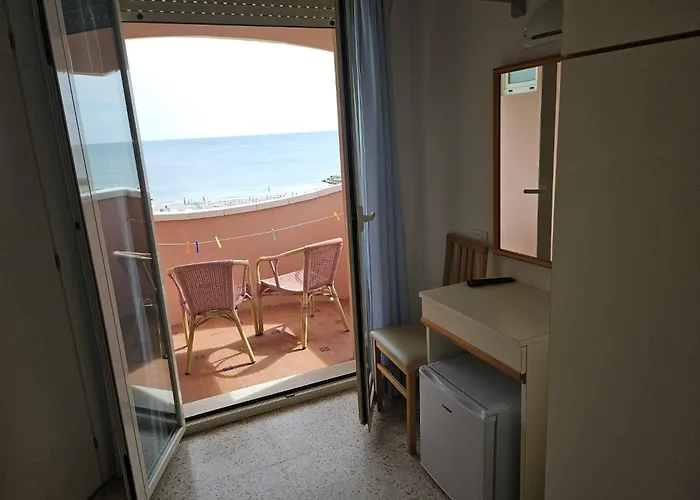 Rosa Hotell Misano Adriatico