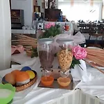 Rosa 3*