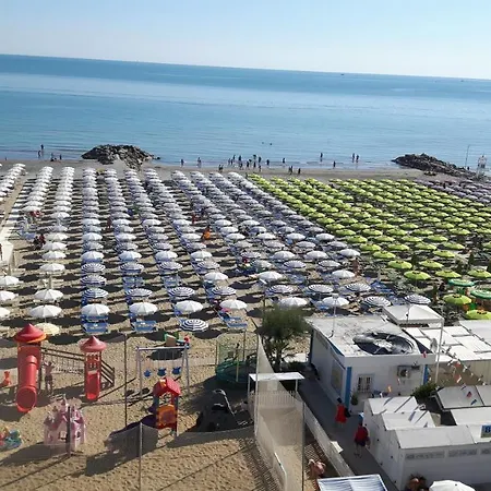 Rosa Hotel