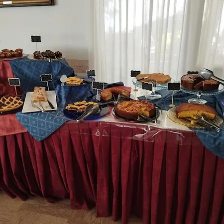 Hotel Rosa 3*