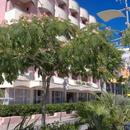 Rosa Hotel 3*