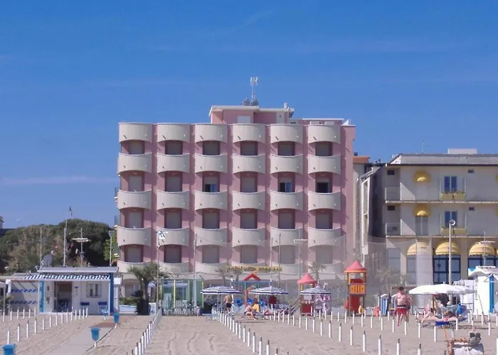 Rosa Hotell Misano Adriatico